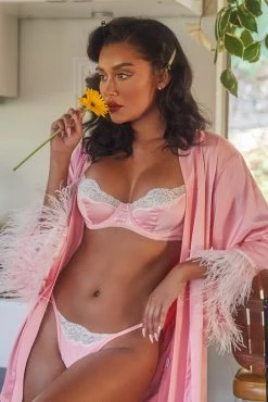 Roma Costume Lace And Satin Underwire Bra Set -Garter Lingerie Shop unnamed file 868